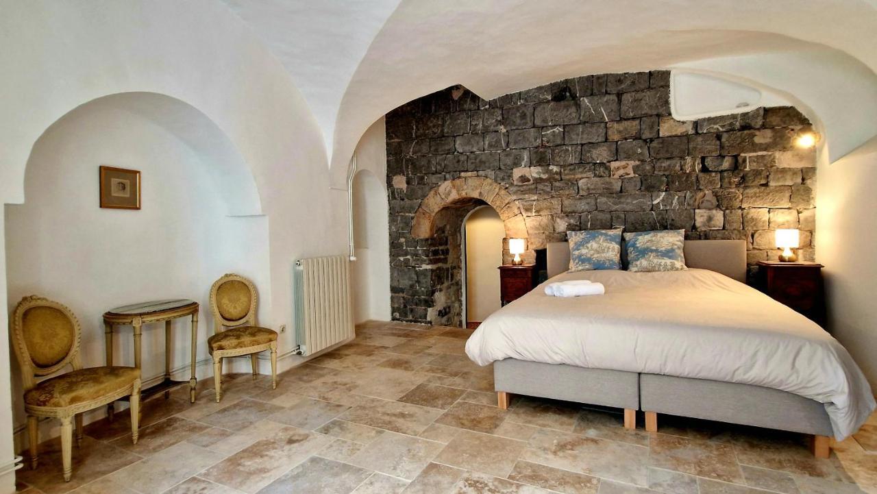 La Tour De Pezene Bed & Breakfast Anduze Bagian luar foto