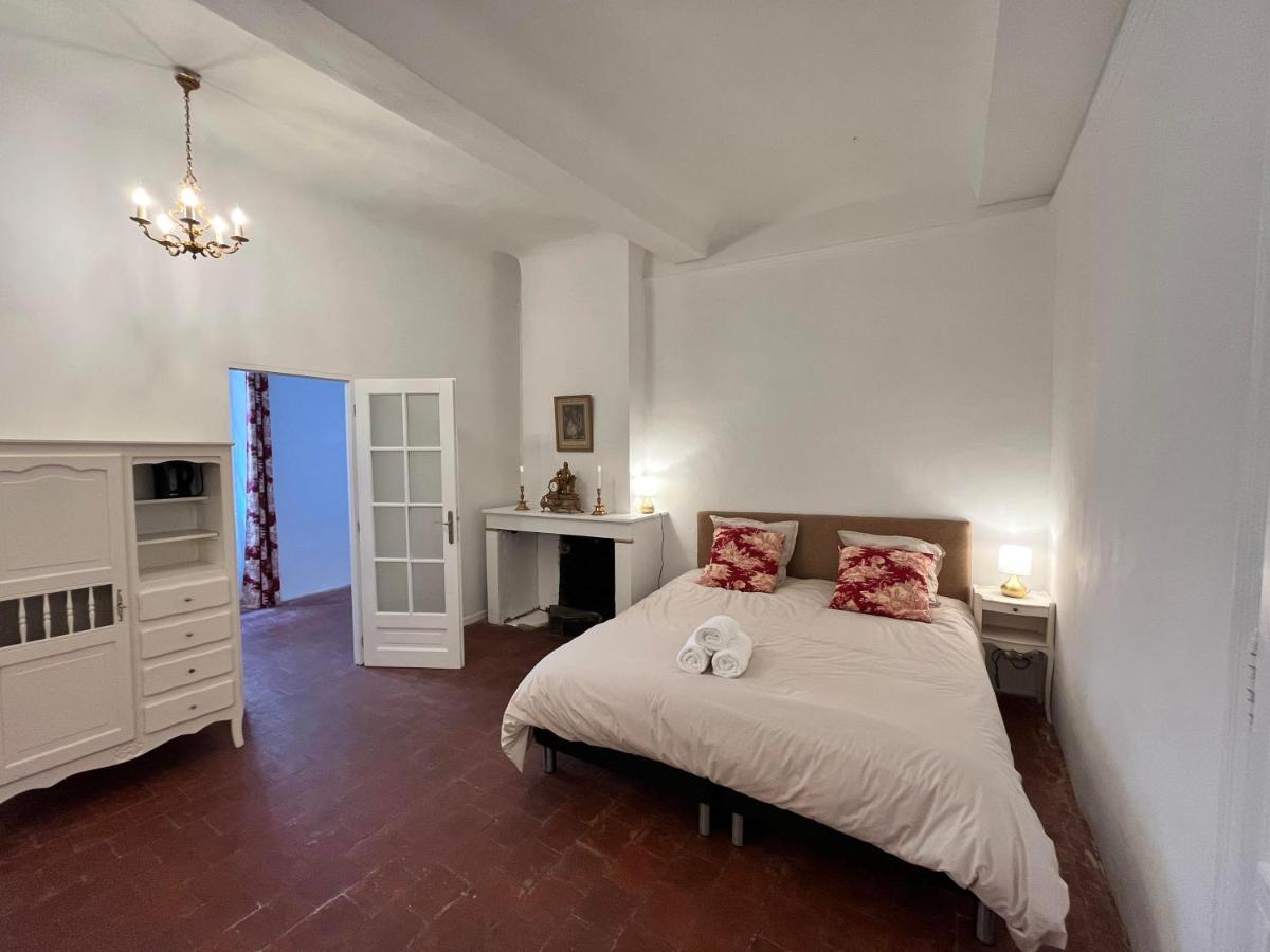 La Tour De Pezene Bed & Breakfast Anduze Bagian luar foto