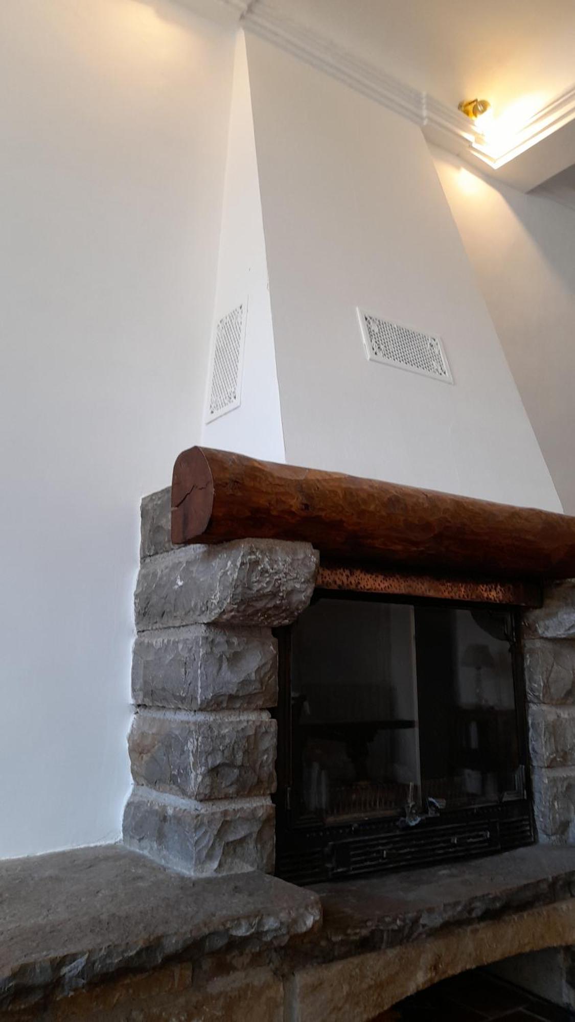 La Tour De Pezene Bed & Breakfast Anduze Ruang foto
