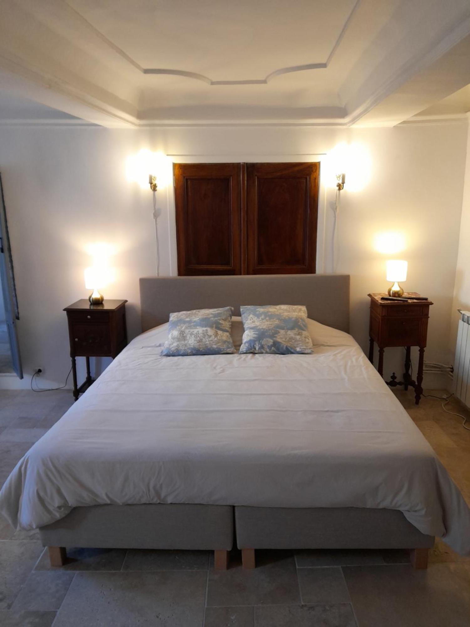 La Tour De Pezene Bed & Breakfast Anduze Bagian luar foto